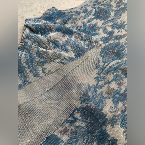 Anthropologie VanessaVirginia Sparkly Top ✨ - Picture 8 of 9